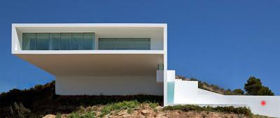 Casa Minimalista en Calpe, Espana