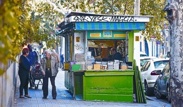 BARCELONA...POST, DEDICADO A LOS LIBROS...Y ANTIGUAS LIBRERÍAS EGEA Y LOS KIOSCOS DE VENTA DE LIBROS DE OCASIÓN, YA NO EXISTEN...11-04-2013...