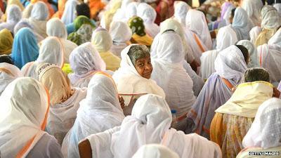 (633) EL PUEBLO CON 6 MIL VIUDAS