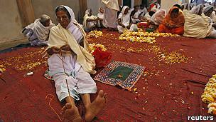 (633) EL PUEBLO CON 6 MIL VIUDAS