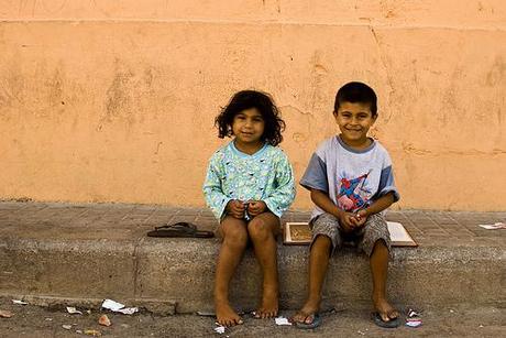 España se ocupa de la educación de los niños gitanos