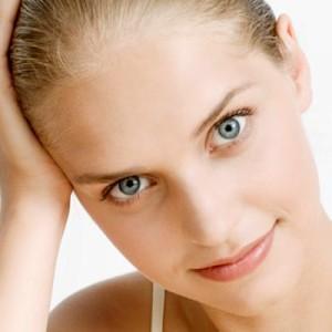 flacidez 300x300 DMAE, Tinovital con Zirhafirm y alimentación para evitar la flacidez y envejecimiento de la piel