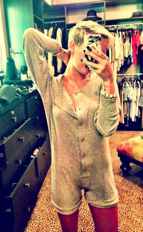 Miley Cyrus sigue siendo una niña…