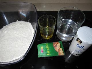 FOCCACIA CON TAPENADE