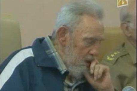 LLORA FIDEL POR CHAVEZ, VEALO!