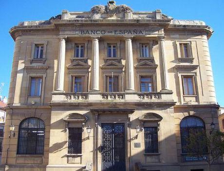 Fachada del banco de españa de la localidad riojana