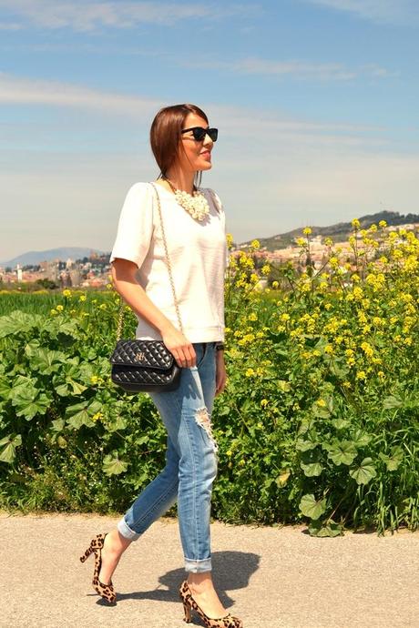 PeArLs&sWeAtShIrT; ……..