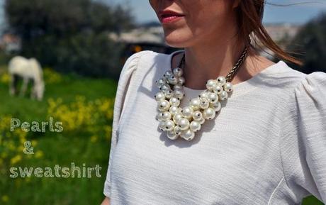 PeArLs&sWeAtShIrT; ……..