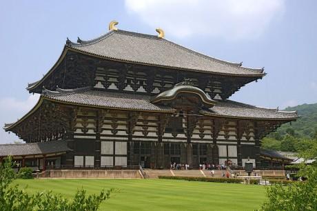 Todai ji 460x306 Tôdai ji, el gran santuario budista de Japón