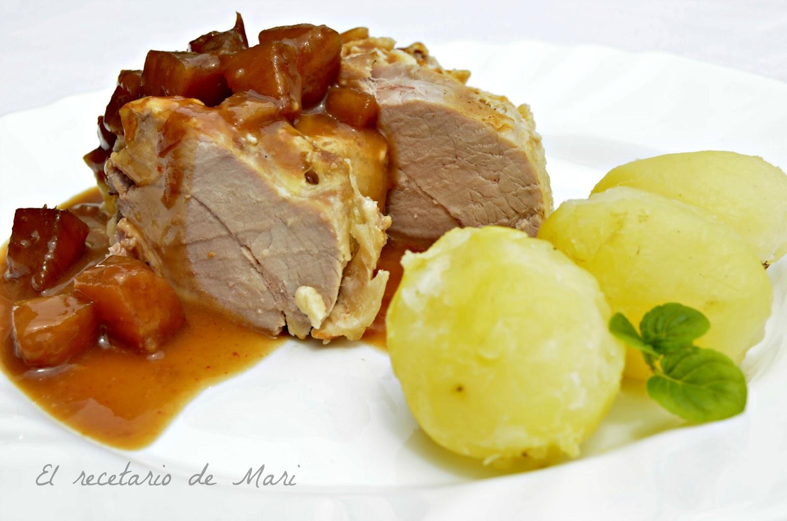 SOLOMILLO RELLENO DE MOZZARELLA CON PIÑA Y SALSA AGRIDULCE