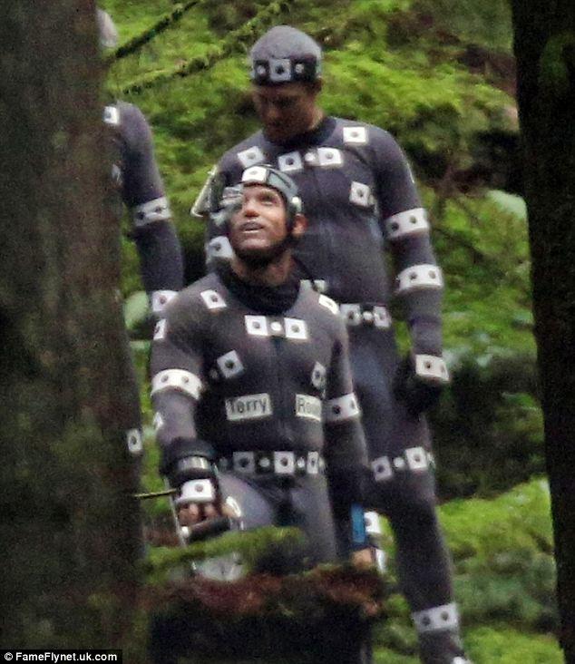 Las Primeras Imágenes Del Set De Dawn Of The Planet Of The Apes