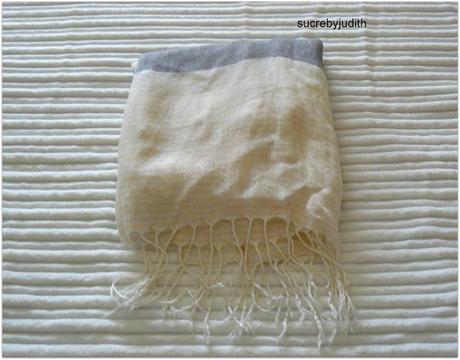 MY FAVORITE CUPBOARD / Scarves MY FAVORITE CUPBOARD / Scarves