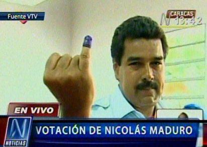 20130414235642-vota-maduro.jpg