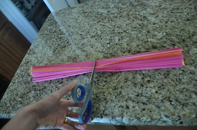 Cómo hacer una flor con papel de seda