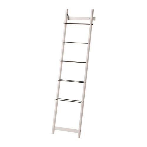 LLEGAN LAS ESCALERAS A IKEA