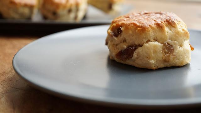 Sultana Scones