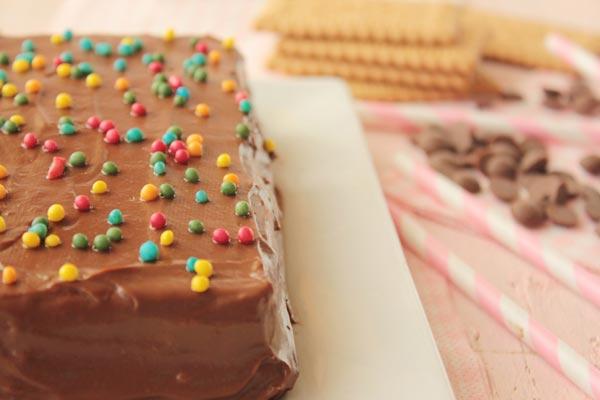 Tarta de crema de chocolate y galletas