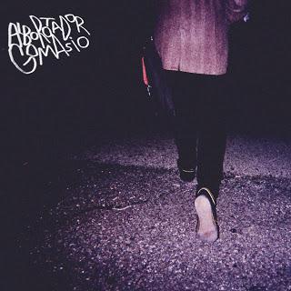 ALBOROTADOR GOMASIO / MÁS HUMILLANTE QUE DOLOROSO