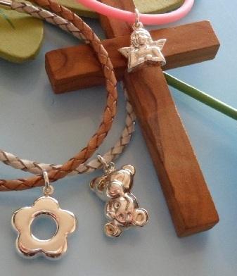 Joyas de Comunión, crucifijo de madera. Joyería Online