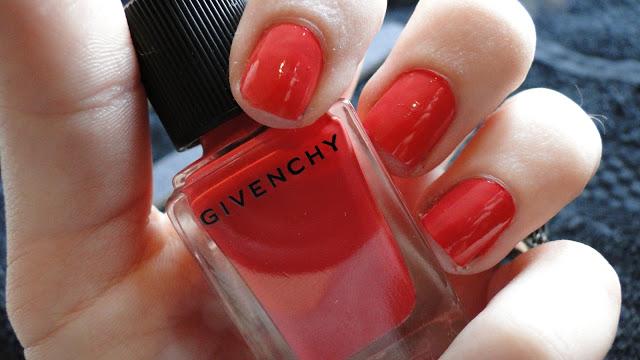 Haute Couture Nails.