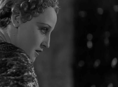 Este Cine es Nuestro: ¡Y gracias a nosotros mismos! Este Cine es Nuestro: ¡Y gracias a nosotros mismos!