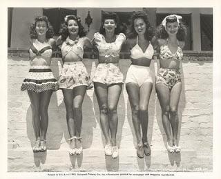 bikini siempre asociado a la emancipación de las mujeres.