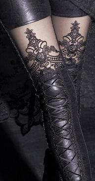 NEGRO, mi primer color. Botas y zapatos.