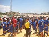 Diario niño fútbol base: ¿Por tengo quedarme jugar estaba chándal puesto?