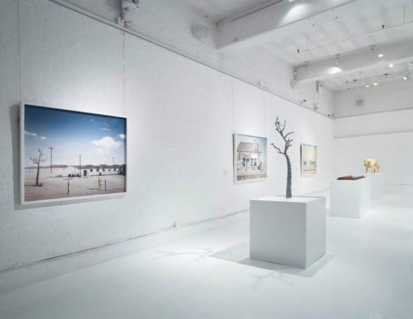 Esculturas hiperrealistas de Lego escondidas en fotografías