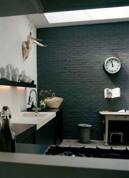 ¿Quién dijo que no se puede pintar de negro las paredes?