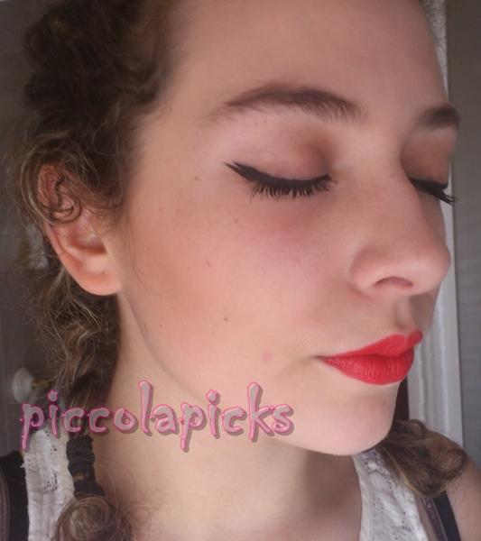 LOOKS DE TENDENCIA: DELINEADOS ORIGINALES