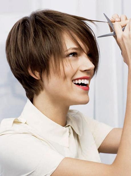 16 models that have had her hair cut