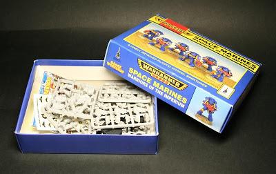 Contenido de la caja Space Marines Warriors of the Imperium