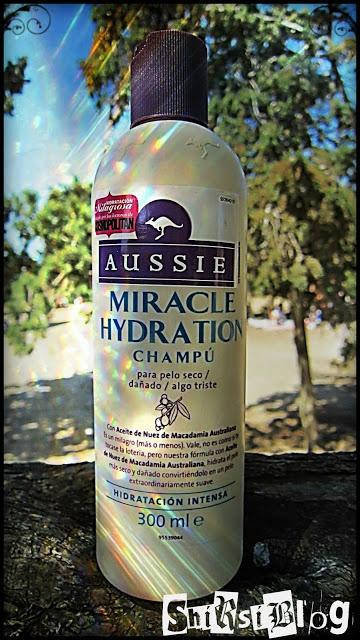 Aussie: Miracle Hydration Champú y 3 Minute Miracle Reconstructor