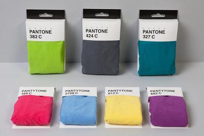 Pantone da color a tu ropa interior