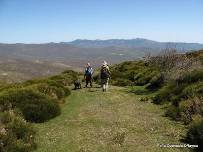 Peña Quemada desde La Acebeda, Sierra Norte de Madrid 14-4-13