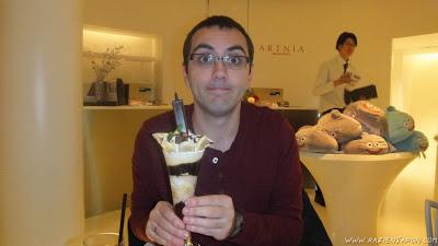 Tienda cafeteria ARTNIA (Square-Enix)