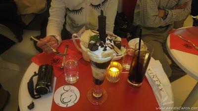 Tienda cafeteria ARTNIA (Square-Enix)