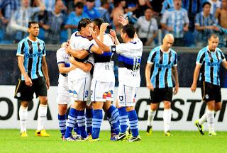 HUACHIPATO PREPARA EL GRAN DESAFÍO FUTBOLÍSTICO DE SU HISTORIA