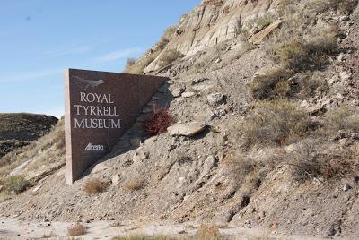 Drumheller... una ciudad tomada por dinosaurios