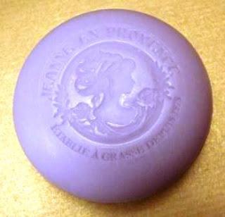 Probando los productos corporales de JEANNE EN PROVENCE