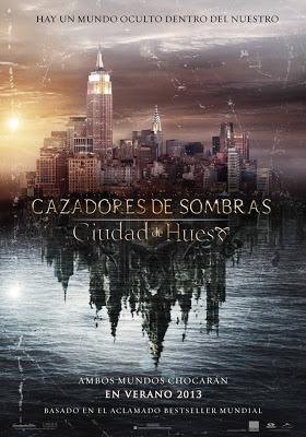 Posters de Cazadores de sombras: Ciudad de Hueso en Español