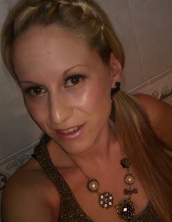 LOOK DORADO