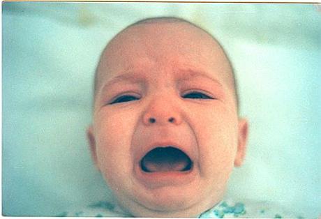dolor-de-cabeza Los bebés que sufren cólicos son más propensos a los dolores de cabeza