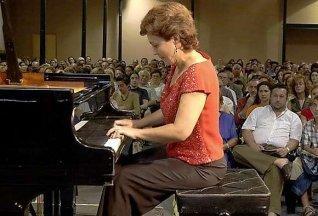 Lección pianística de Teresa Pérez en Mieres