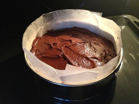 Buen finde Tarta de chocolate y crema de fresa tarta de 3 pisos decoración tarta casera de cumpleaños recetas delikatissen receta facil de tarta de chocolate y fresa decoración de tartas crema de relleno de fresas blog de recetas americanas bizcocho de chocolate chocolate pound cake almíbar de fresa