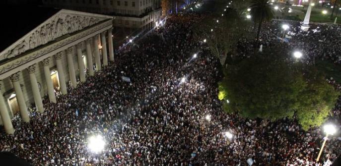 CECEROLAZOS EN LIMA, CARACAS Y ARGENTINA!