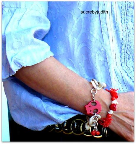 A TOUCH A FEW SHORTS CASUAL DRESS