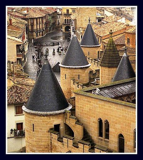 Olite, un paseo por la Edad Media Olite, un paseo por la Edad Media