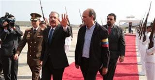 Danilo llegó a Venezuela, para toma posesión de Maduro.